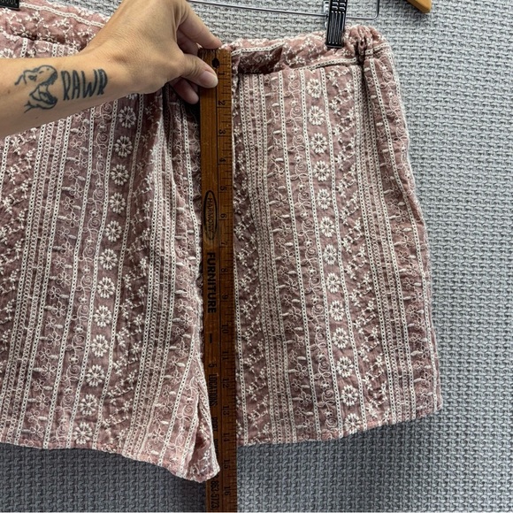 NWT Windsor Floral Dusty Rose Pink Shorts Women Sz Med Boho Beach Stretch Waist - Picture 6 of 7